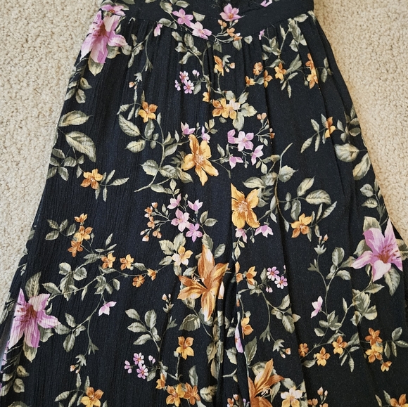 American Eagle Outfitters Black Floral Jumpsuit Women's Size Small S Open Back - Picture 6 of 14